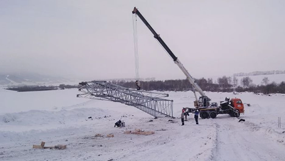 Первая опора будущей ЛЭП установлена в Белокурихе-2