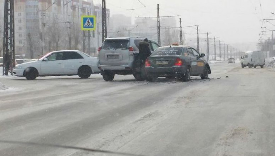 ДТП с такси в Барнауле