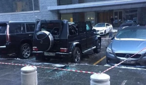  В Москве парень упал с 86 этажа на "Гелендваген".