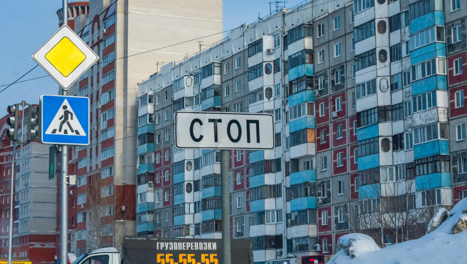 В Бийске перекроют движение на перекрестке Разина-Ленинградская