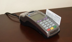 Терминал оплаты.
