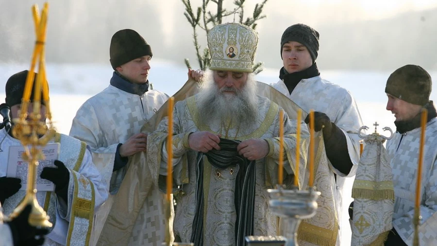 В Барнауле празднуют Крещение. 19 января 2017 года.