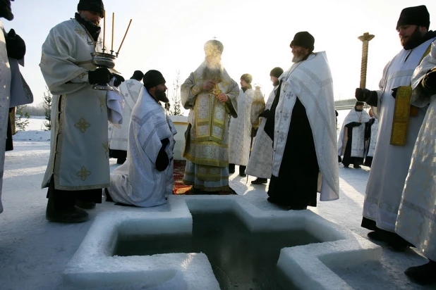 В Барнауле празднуют Крещение. 19 января 2017 года.