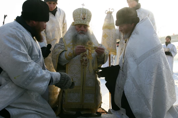 В Барнауле празднуют Крещение. 19 января 2017 года.