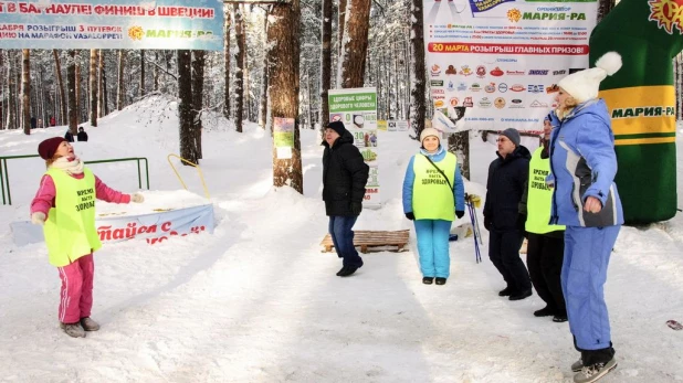 Медики на лыжной базе "Динамо"