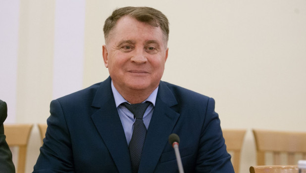 Глава алтайского минсельхоза ушел в отставку после 14 лет работы
