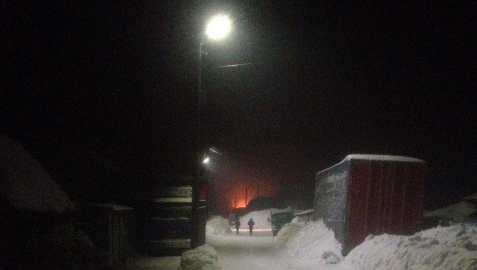 Пожар на улице 2-й Промышленной в Барнауле. 2 февраля 2017 года.
