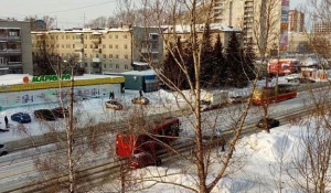 ДТП в Барнауле на ул. А.Петрова.