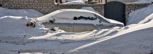 Барнаульские "авто-сугробы"