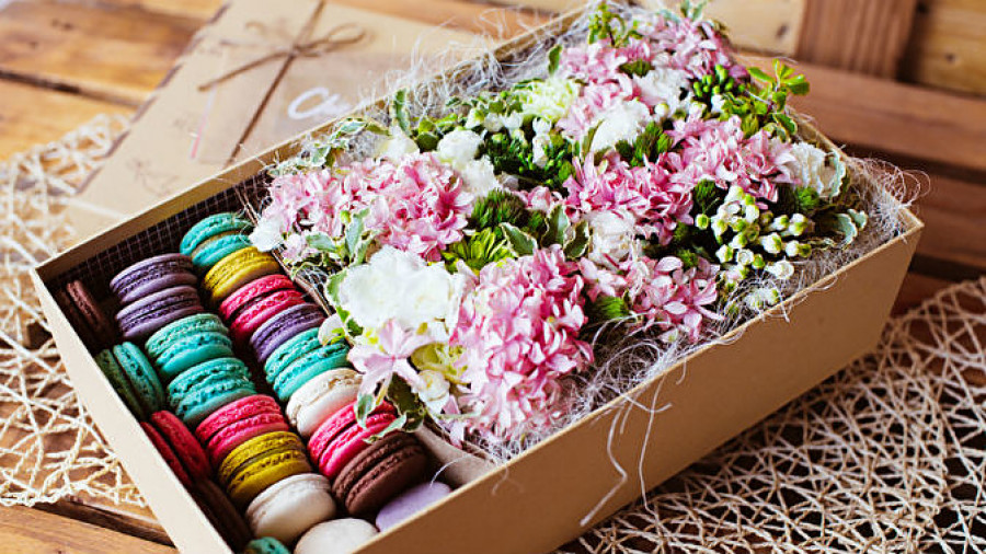 Сладкие коробки с цветами. 