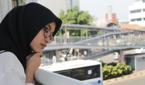 Девушка в хиджабе, мусульманка.