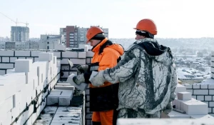 Строительство в микрорайоне "Димитровские горки".