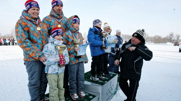 Награждение спортивных семей на XXXII зимней олимпиаде сельских спортсменов Алтая