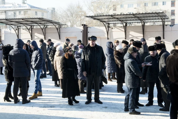 В Барнауле простились с президентом Союза зернопереработчиков Алтая Виктором Фоминых.