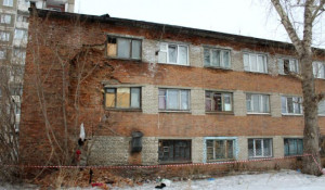 Общежитие на ул. Репина в Бийске.