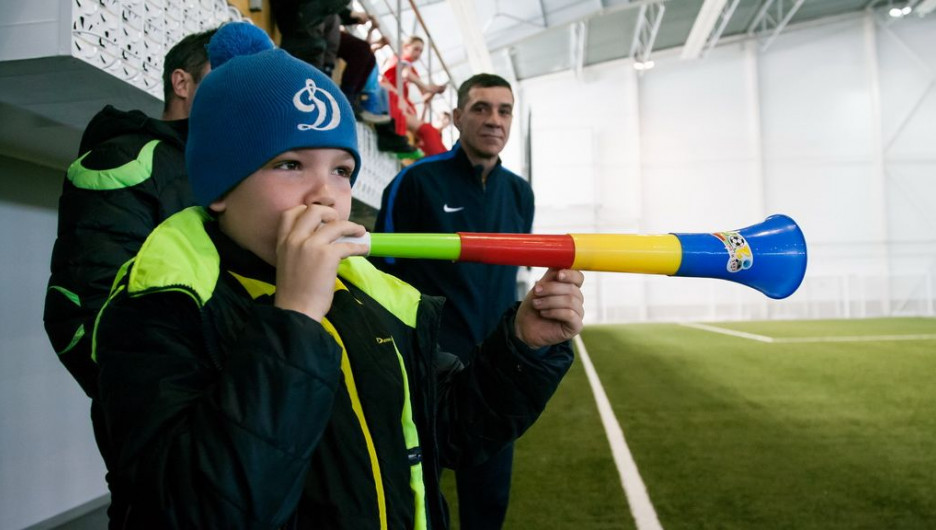 Официальное открытие футбольного манежа "Темп" в Барнауле 