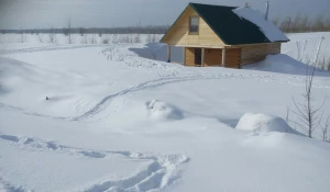 Заснеженный поселок Благодатное.