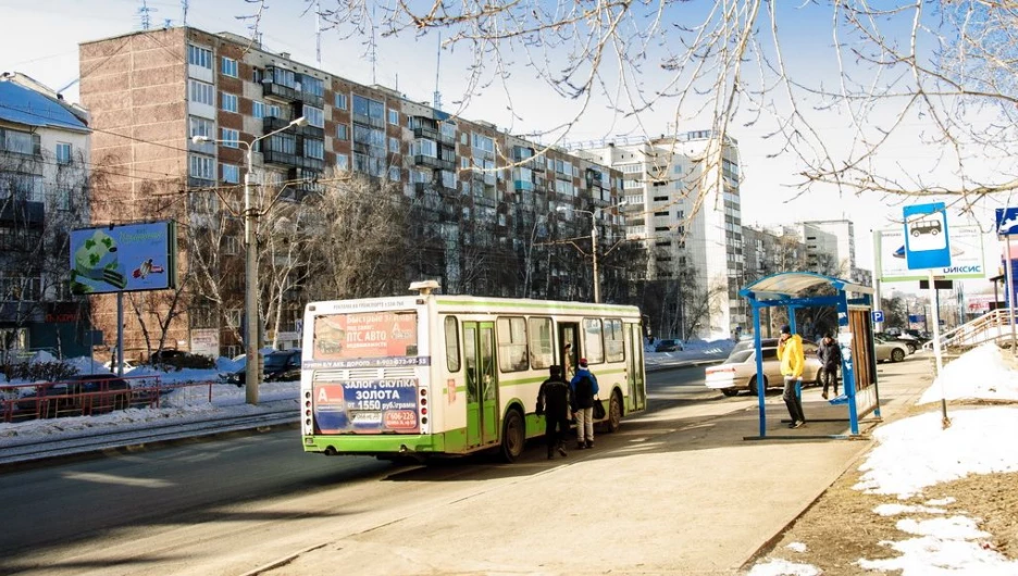 Автобус в Барнауле.