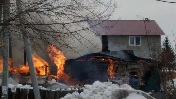 Пожар в Новосибирске.