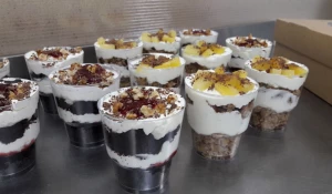 Сладости из натуральных продуктов.