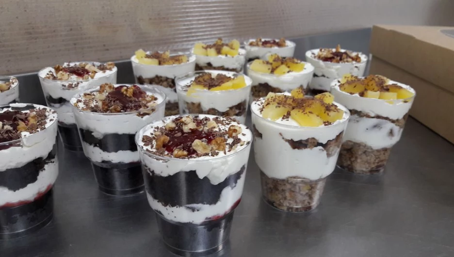 Сладости из натуральных продуктов.