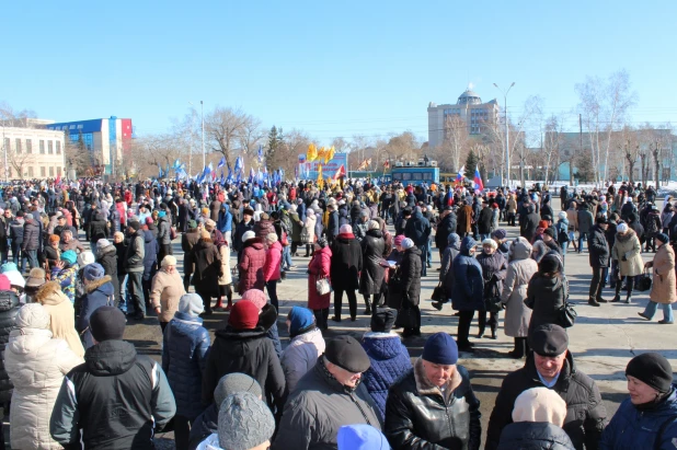 В Барнауле прошел митинг #Крымнаш