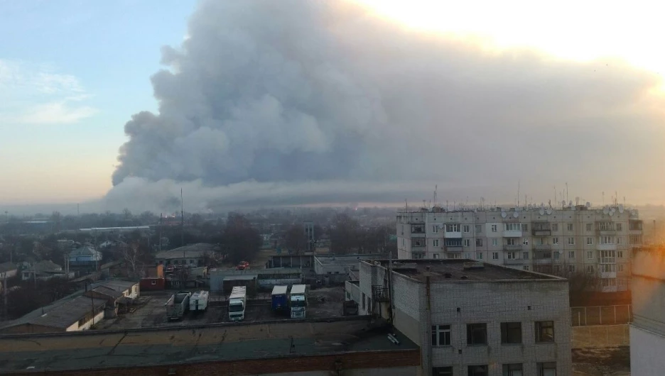 Взрывы боеприпасов на Украине.