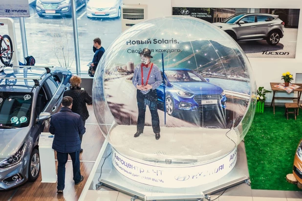 В Автоцентре АНТ показали новый Hyundai Solaris.