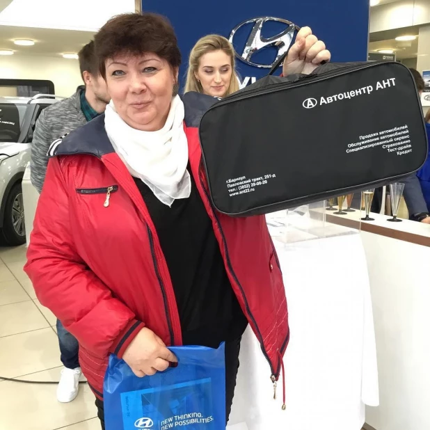 В Автоцентре АНТ показали новый Hyundai Solaris.