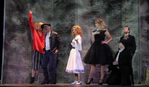 Сцена из спектакля первого сезона проекта.