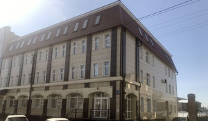 В Барнауле продают здание.