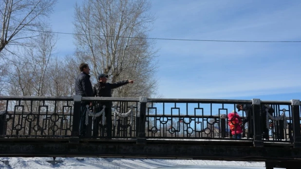 Сергей Дугин отправился в объезд по Барнаулу 1 апреля.