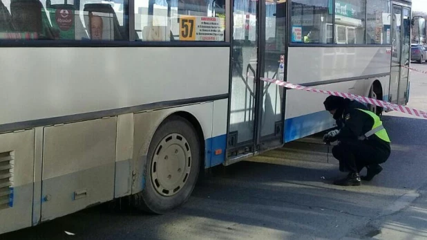 Полицейский на месте перестрелки.