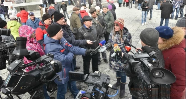 В Новосибирске прошел митинг против строительства полигона ТБО