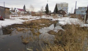 В Барнауле откачивают талые воды. Паводок на Алтае.