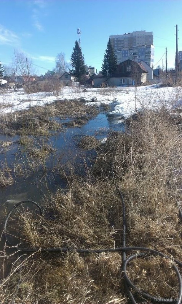 В Барнауле откачивают талые воды. Паводок на Алтае.