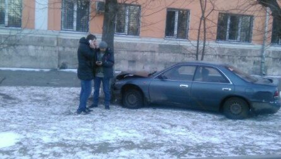 ДТП в Барнауле утром 5 апреля.
