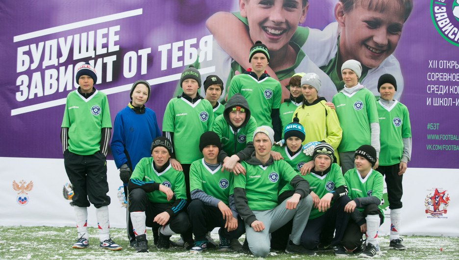 В Барнауле стартовал турнир по футболу "Будущее зависит от тебя" 