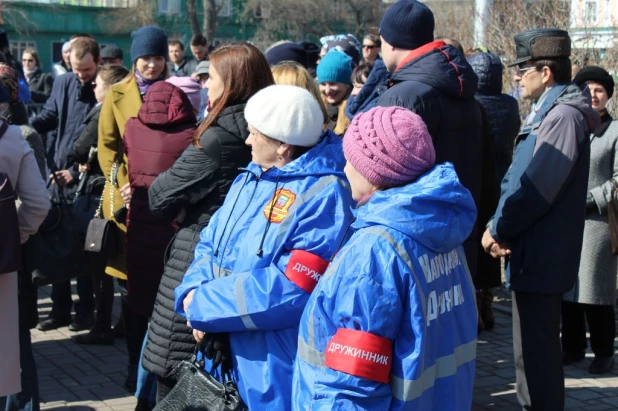 Митинг против терроризма в Барнауле 8 апреля 2017.