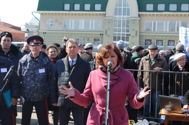 Митинг против терроризма в Барнауле 8 апреля 2017.