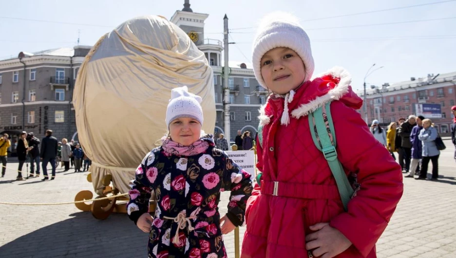 Освящение символа Пасхи в Барнауле