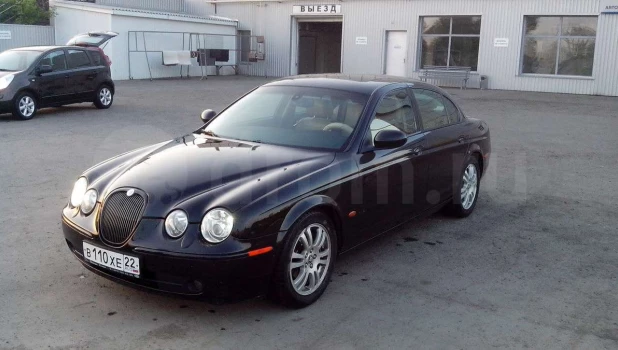 Jaguar S-type