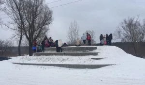 Горка Ледянка дедушки Славы в Барнауле. Фото из архива редакции.