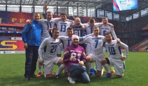 Футболисты "МРСК Сибири".