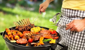 Барбекю от компании WEBER.