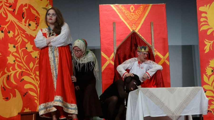 Спектакль "Про Федота-стрельца" в мастерской Homo Artisticus. Спектакль "Про Федота-стрельца" в мастерской Homo Artisticus.