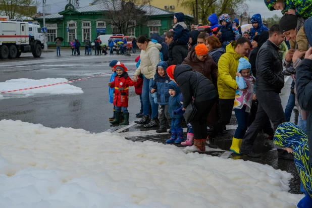 День пожарной охраны в Барнауле.