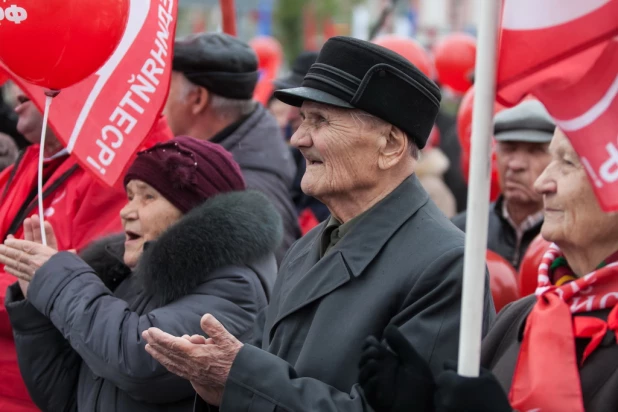 Первомайская демонстрация в Барнауле, 2017.