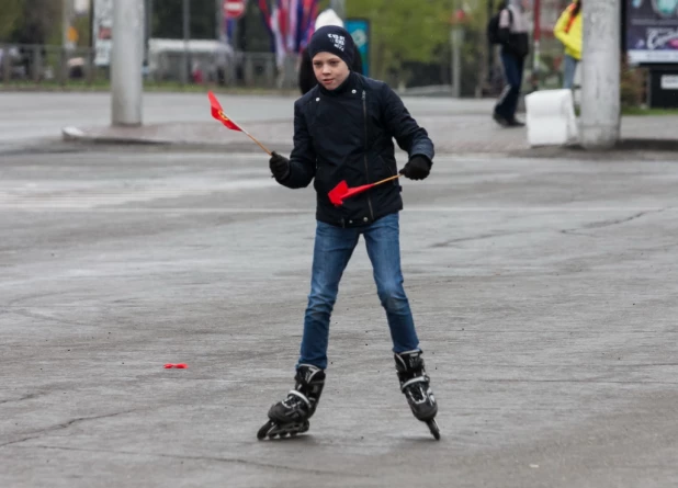 Первомайская демонстрация в Барнауле, 2017.