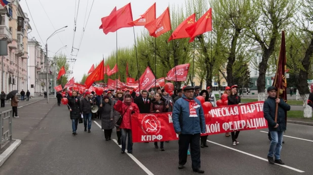 Первомайская демонстрация в Барнауле, 2017.